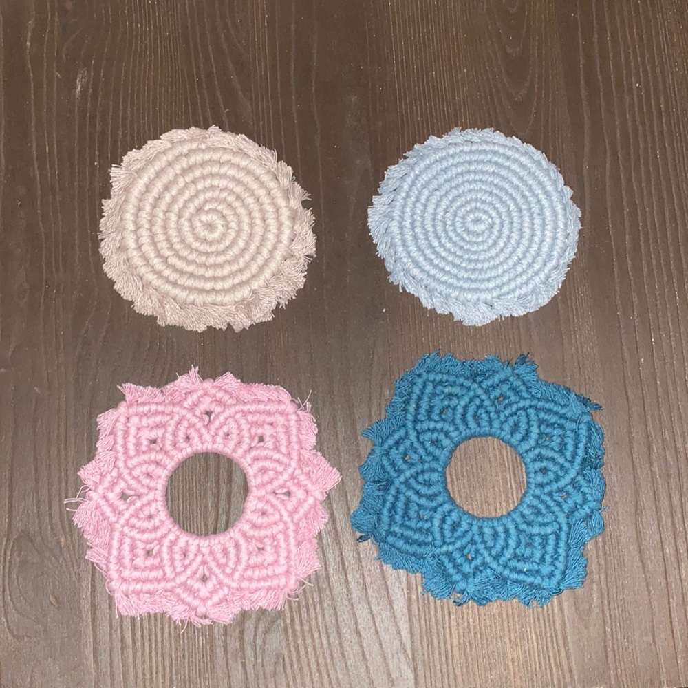 4 coasters